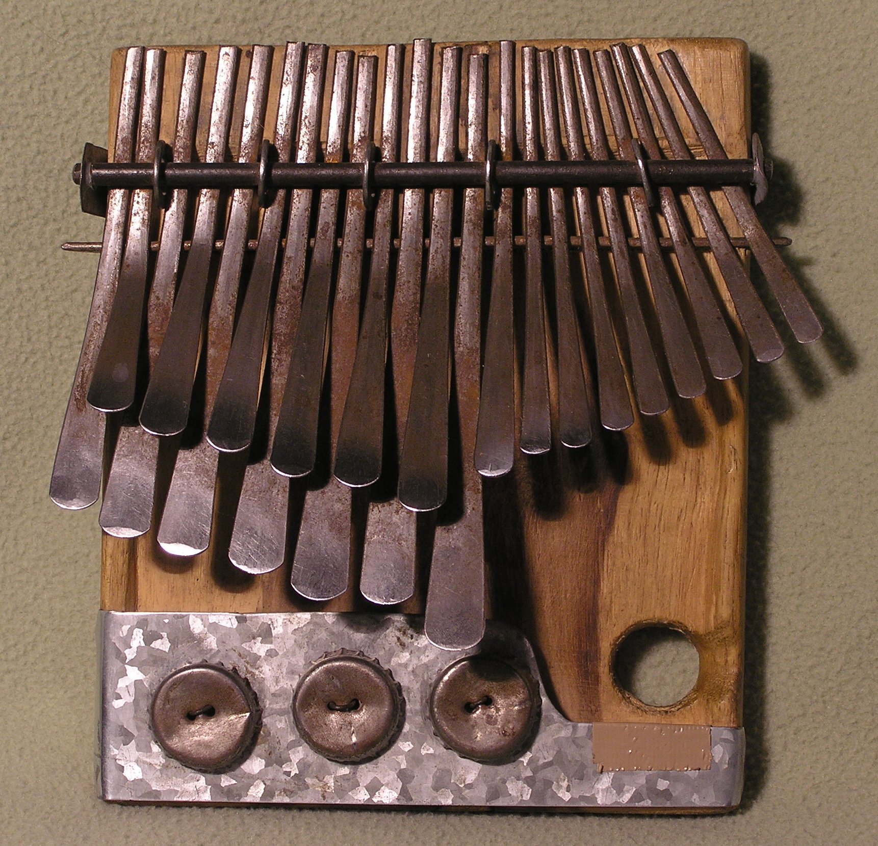 Instrument Idiophones  Africa